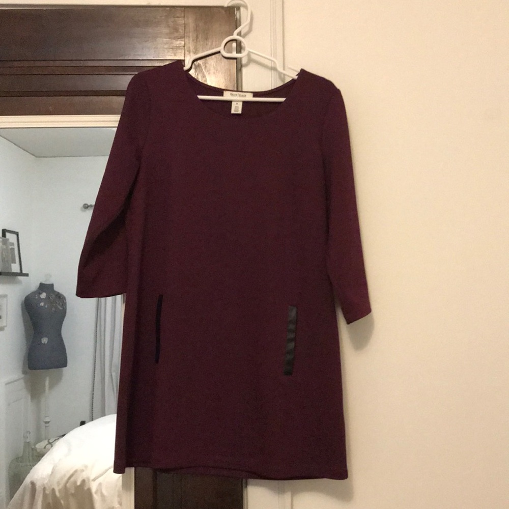 White House Black Market Tunic